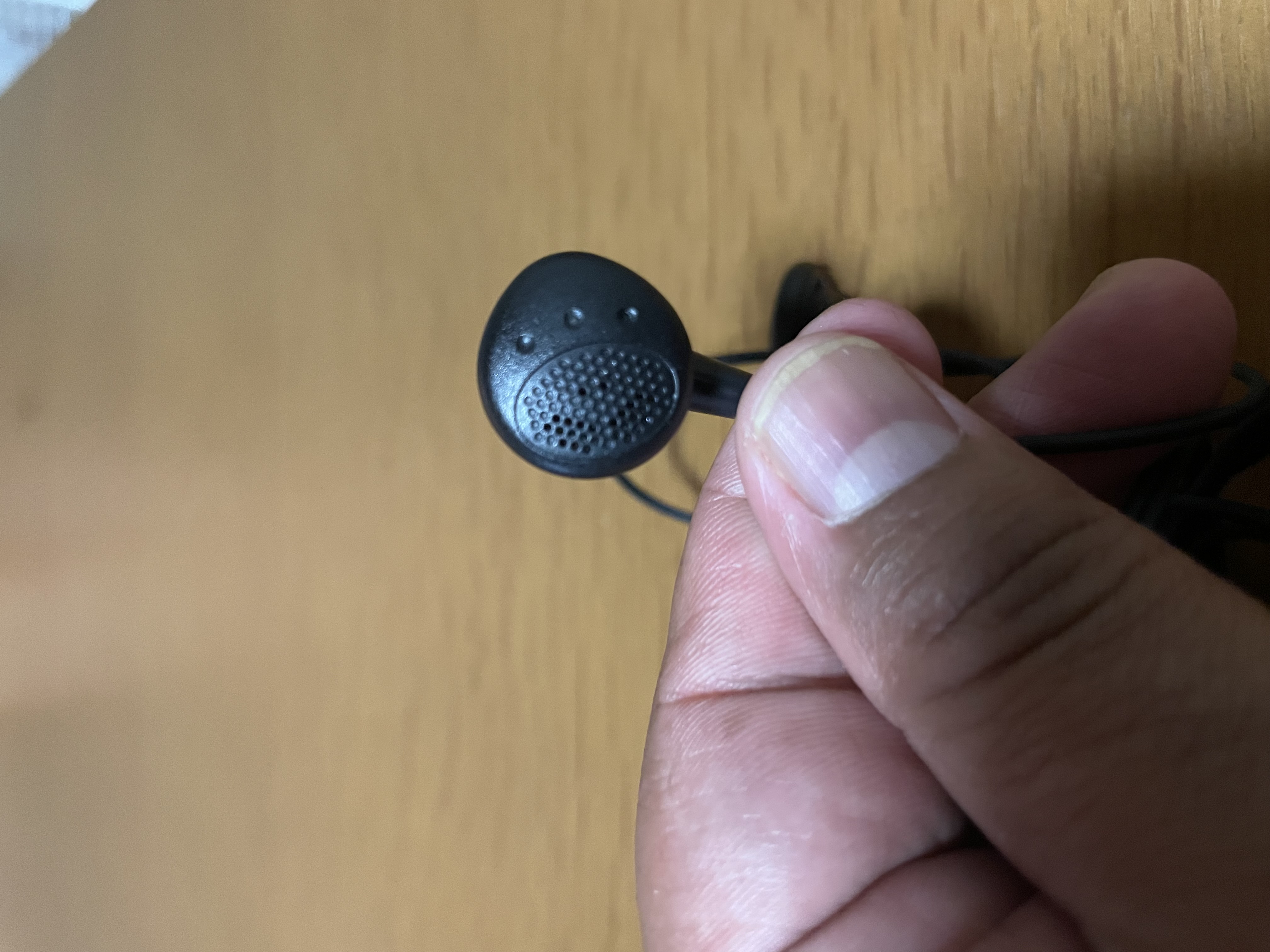 Sony 3.5mm earphones photo 1
