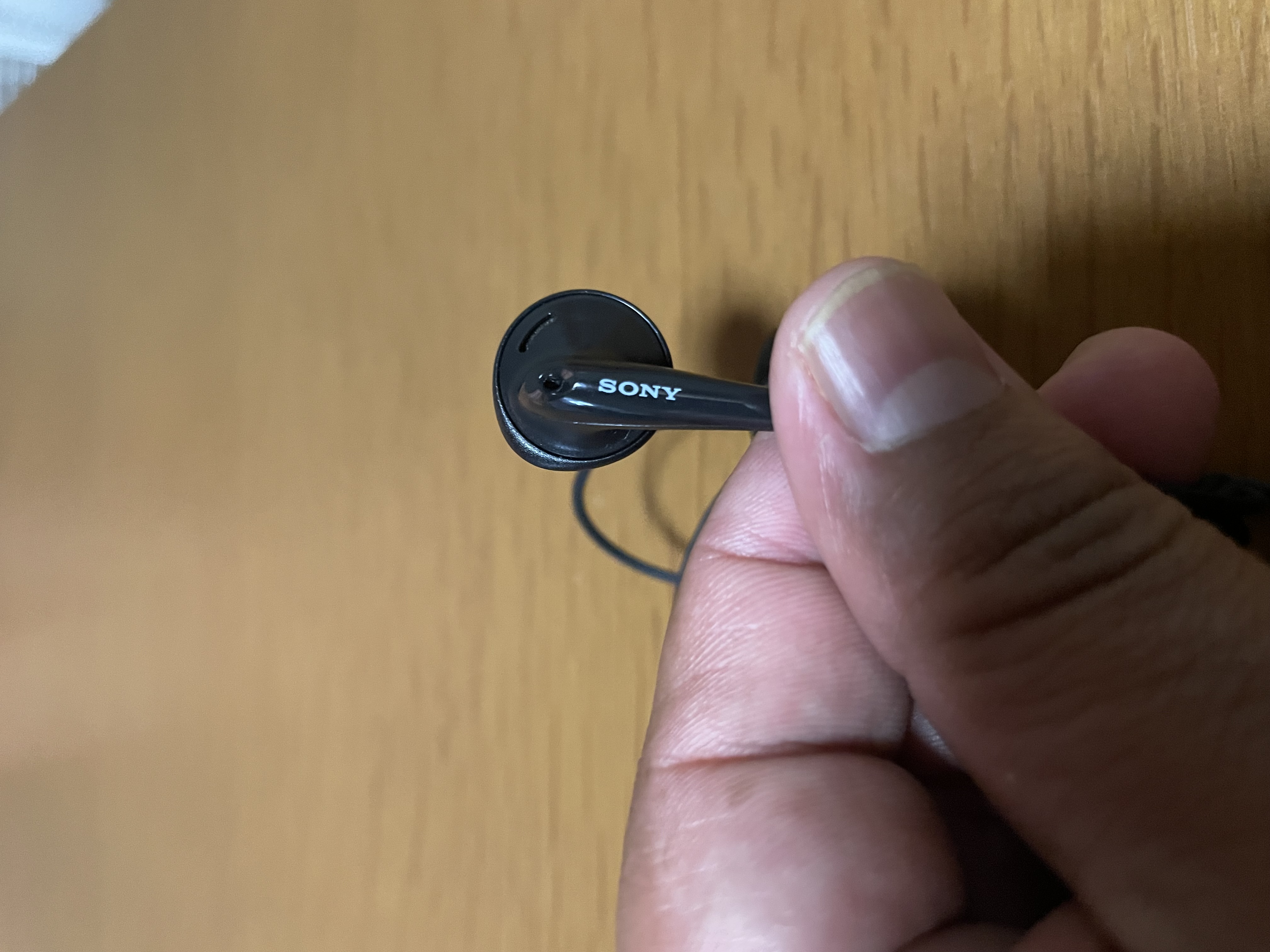 Sony 3.5mm earphones photo 2